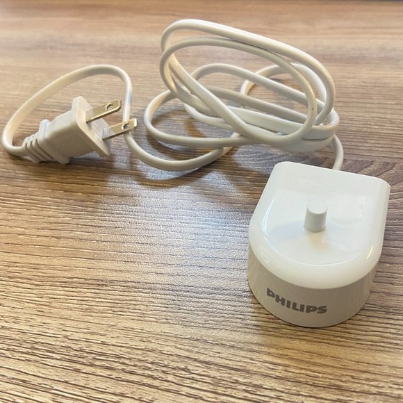 NEW Philips HX6100 Sonicare Electric Toothbrush Charger - White - Picture 1 of 3